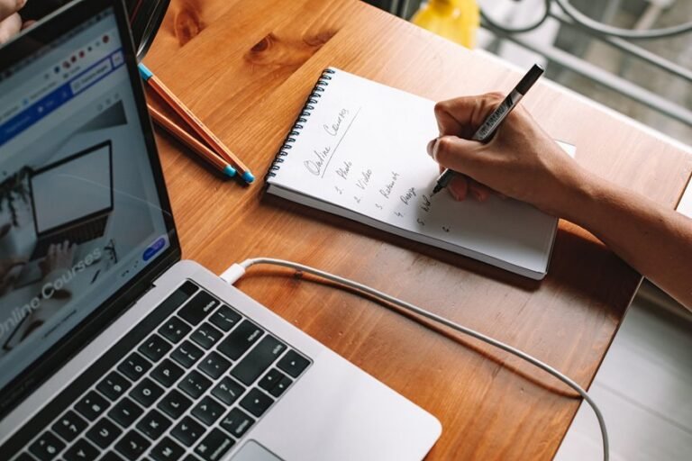 fintechzoom io stock course overview